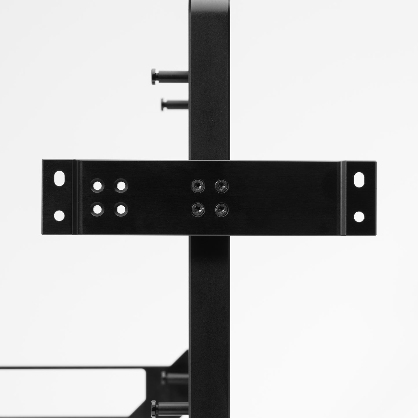 RADIATOR MOUNT 140